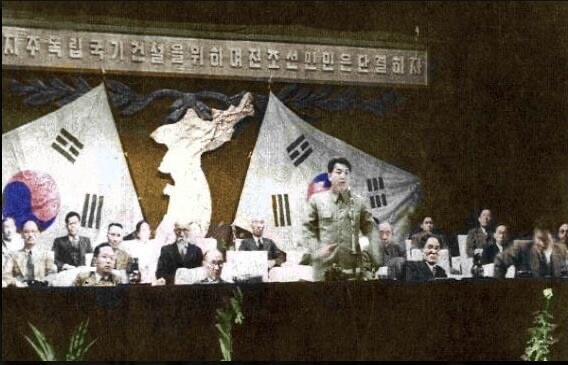 통일 이후 국기는 무조건 태극기여야 하는 이유.jpg_5.jpg