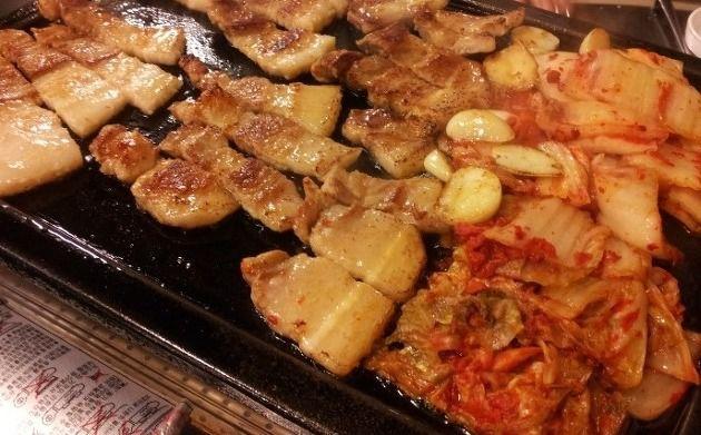 가성비 개박살 난 회식 메뉴. jpg