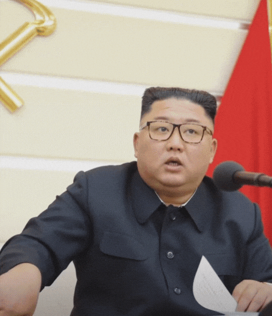 결국 생존을 택한 남자