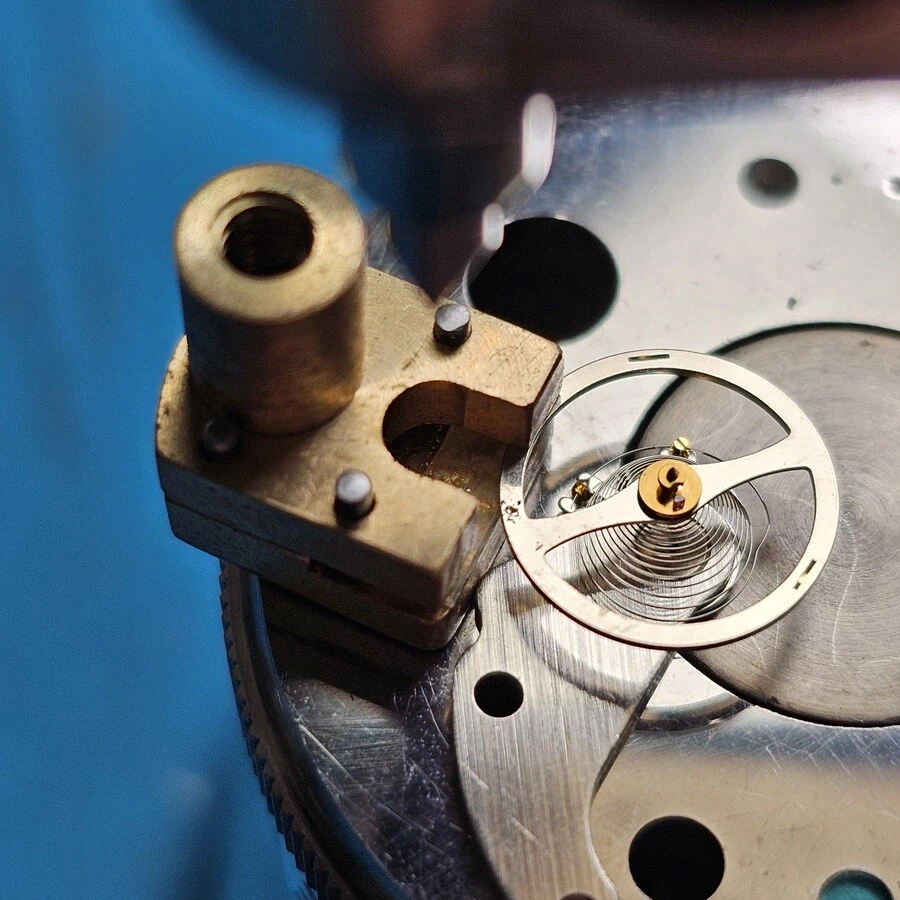 바다에 빠트린 시계_16.webp