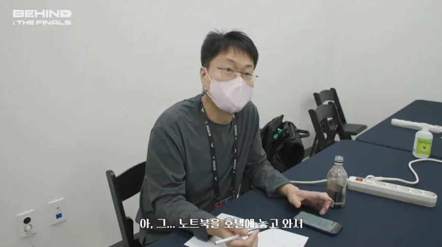 전용준 캐스터가 대본을 수기로 작성하는 이유_4.webp