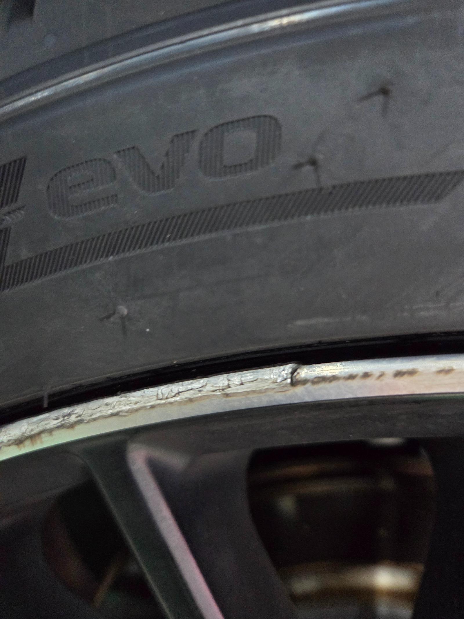 타이어업체의 휠손상 오리발 후기