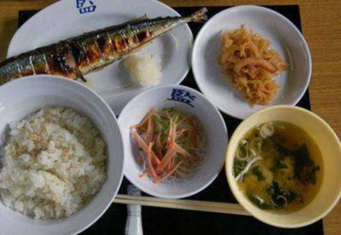 비난폭주한 일본 교도소 음식_3.webp