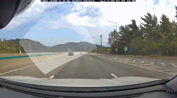 경부고속도로 포터 후진사고 ㄷㄷ. gif