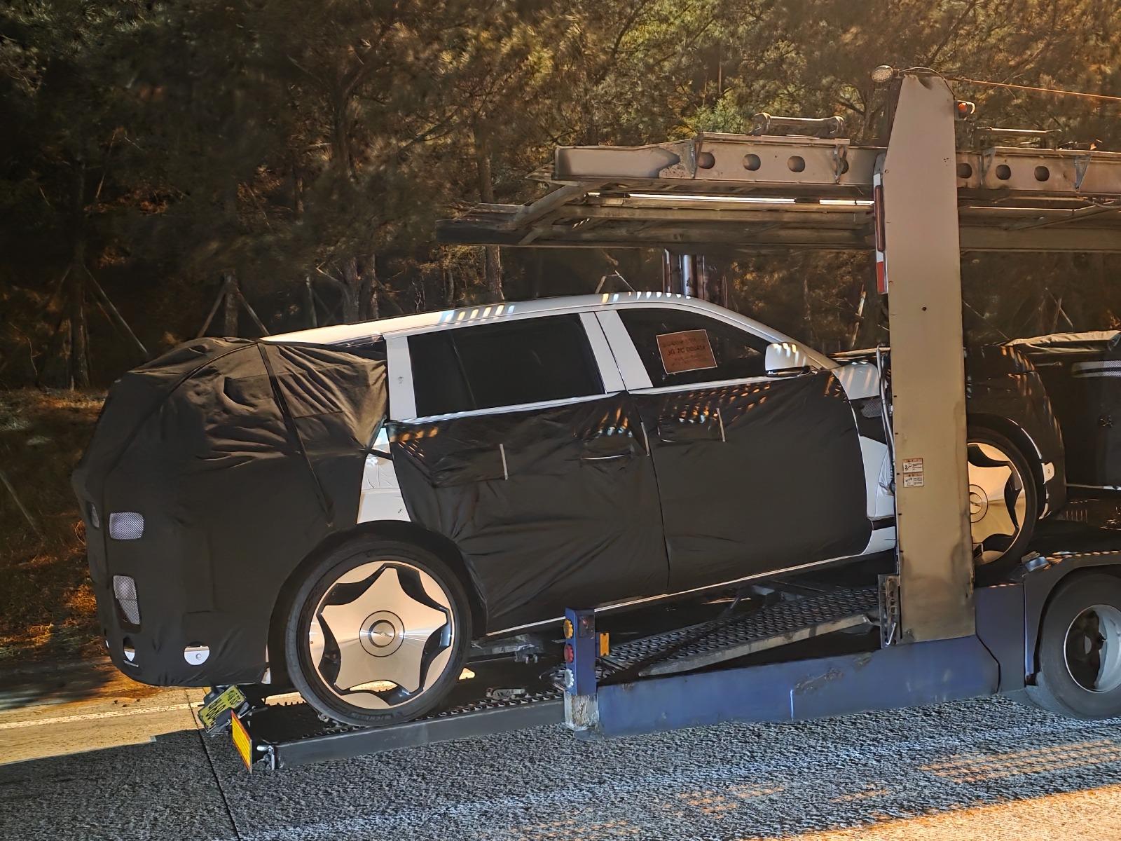 Gv90 타이어사이즈 무섭네요