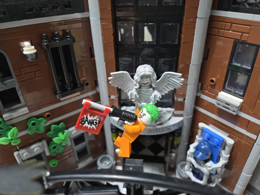 [DC] 살벌한 정신병원 레고 아캄 어사일럼 2025_22.webp