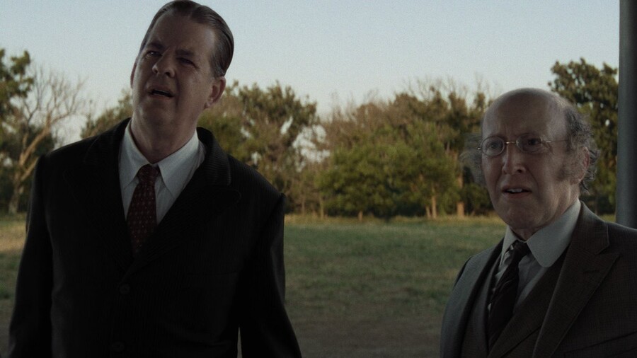 1920년대 마피아 의사들이 직업윤리가 발동할 때_10.jpg