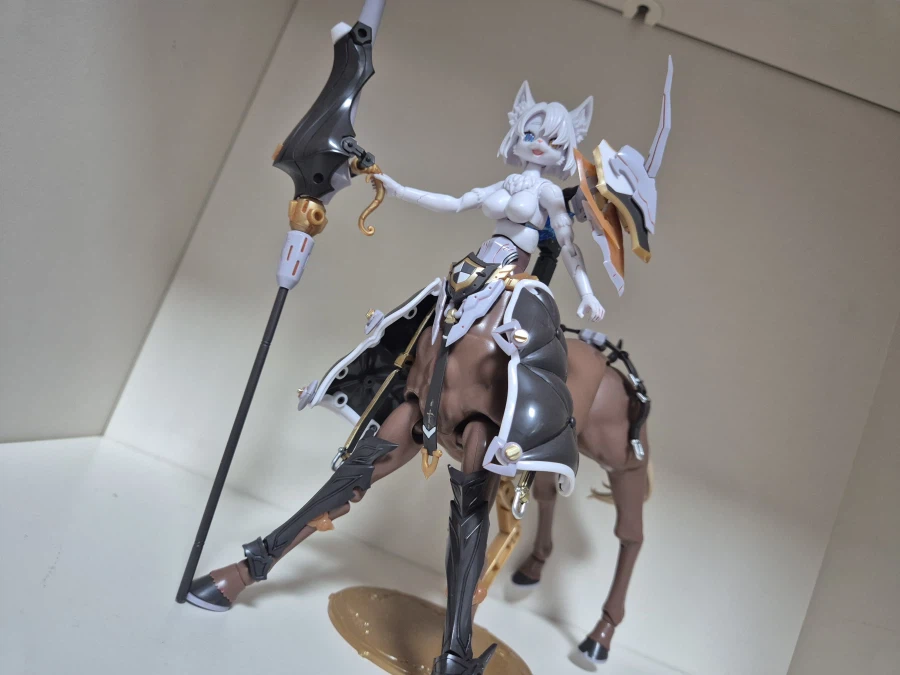 새벽에 퍼리 프라모델 조립하다가 뭔가 완성됐어_8.webp