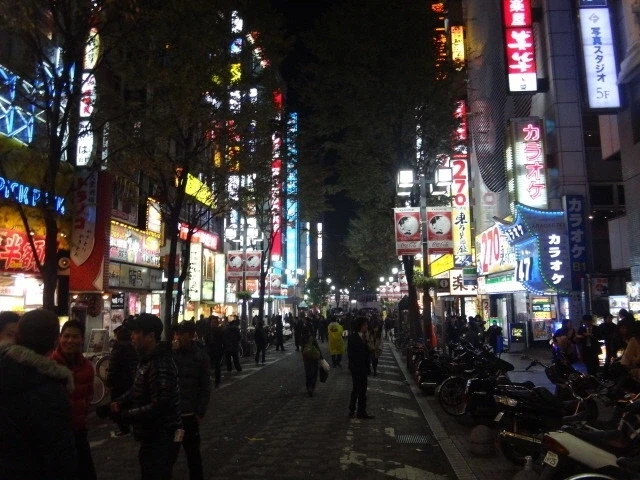 실제로 가본 적 없는데 익숙한 풍경.jpg_3.webp