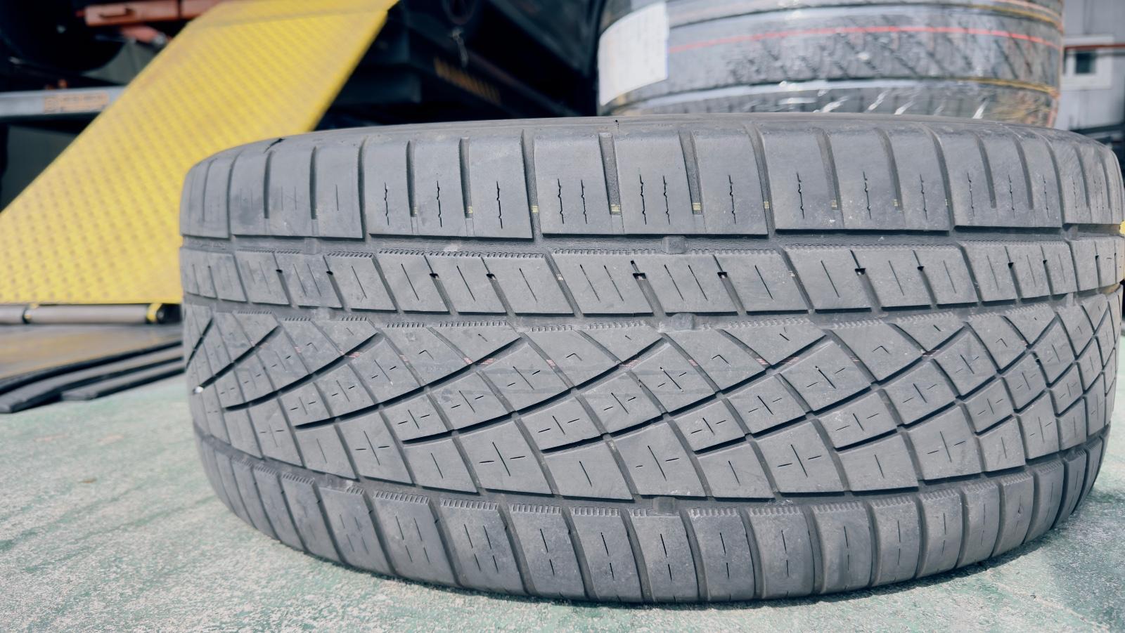 타이어 4착 교환 했습니다