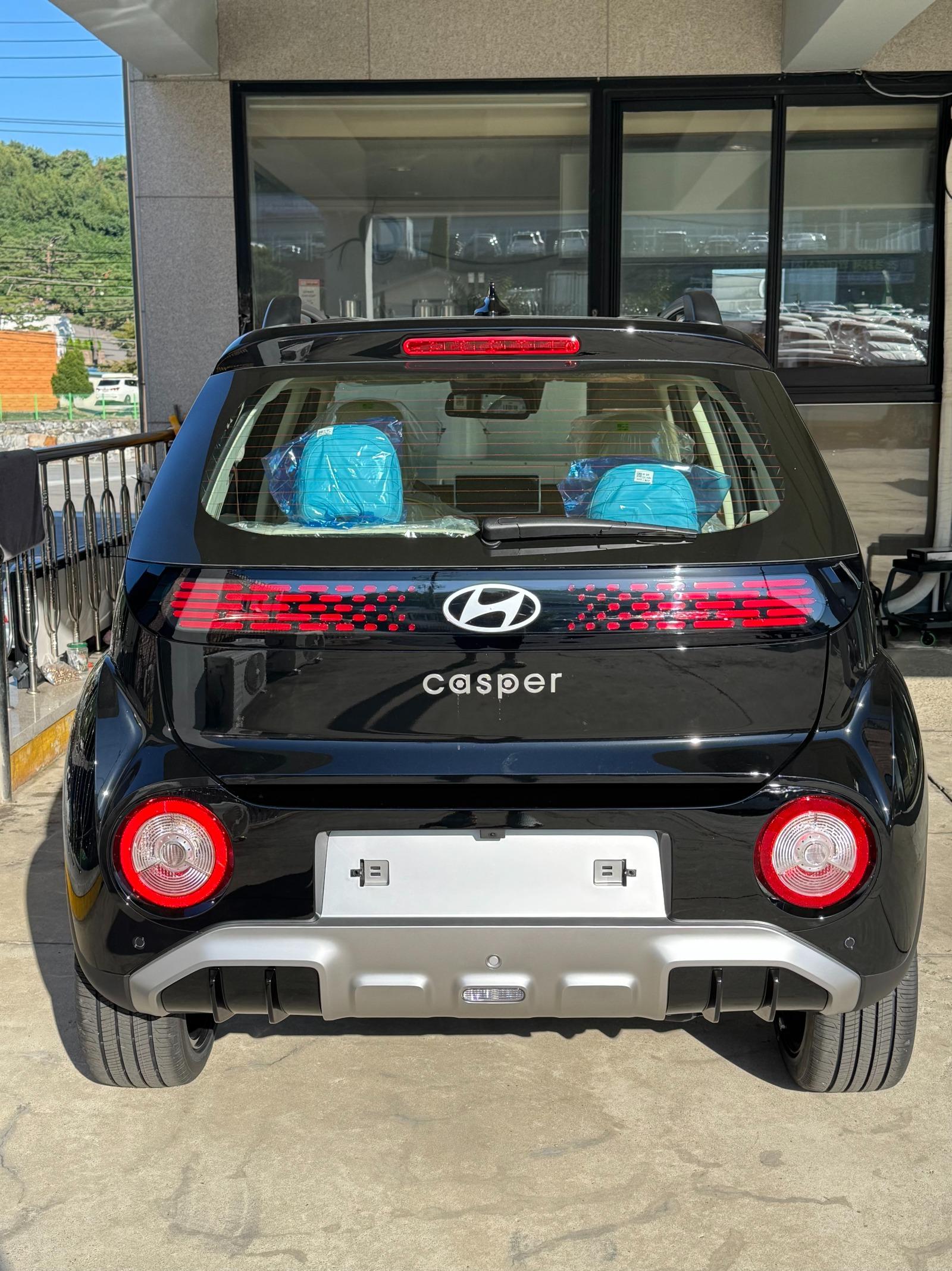 해치 도어 필라 마감재가 없는 경우 블랙박스 배선을 숨겨서 설치 하는 법 - 나명