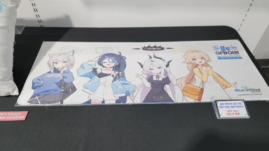 블루아카) 만화책 사러 홍대다녀왔음!_15.webp