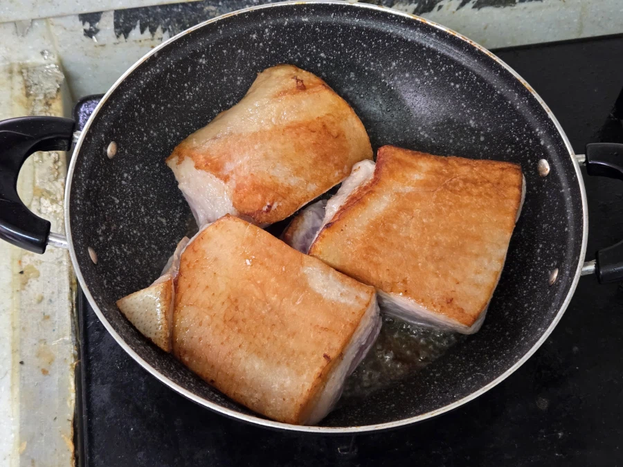 다들 식사는 드셨습니까?_2.webp