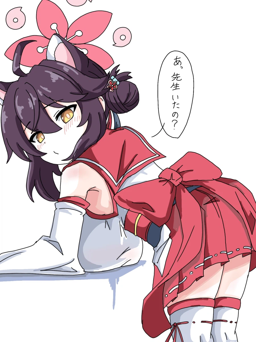 블루아카)어째선인지 옆모습이 자주 나오는 학생_4.webp