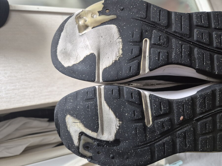 신발 이제 버려야하나?_2.jpg