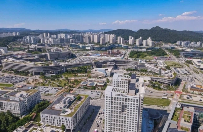 정부세종청사서 근무하던 신입 사무관 숨진 채 발견_1.webp