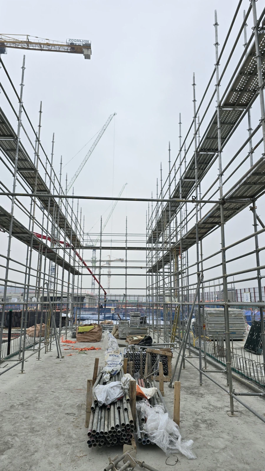 므흐흐 오늘 현장 나오지 말래_2.webp