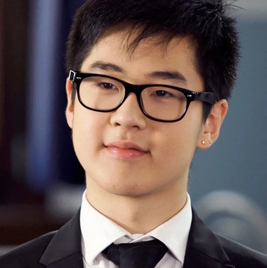 여자인 김주애 보다 정통성은 더 높은 노스 코리안 프린스