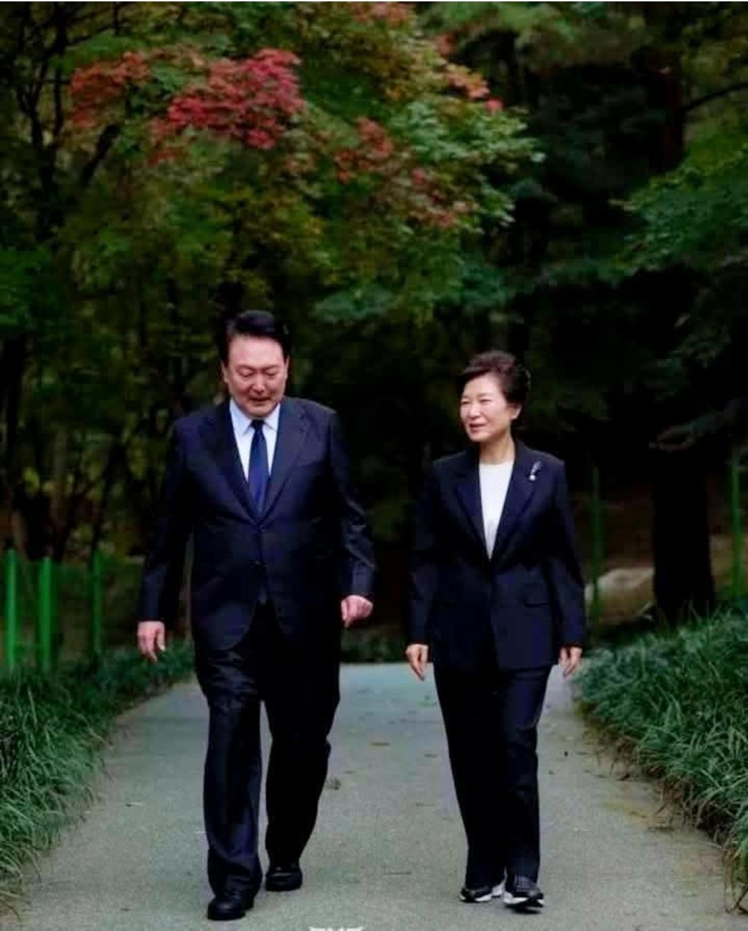 비잉신과 머저리 ㅋㅋ