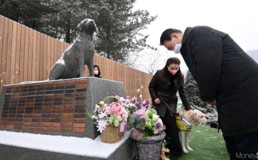 윤석렬도 예우를 다했군요 . 죄송합니다